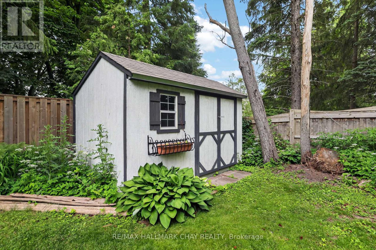 613 QUEEN STREET - Image 43