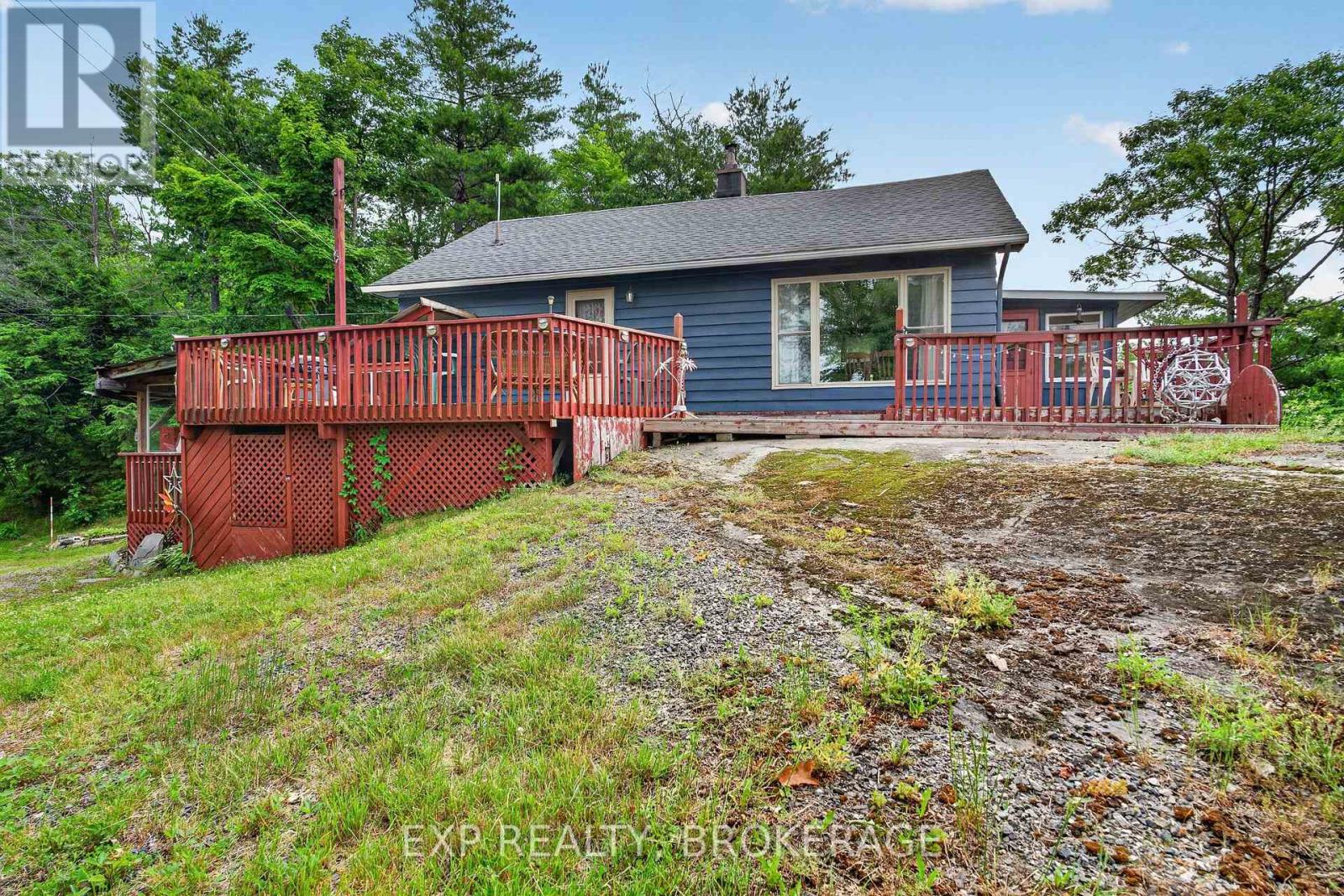 1058 PERRY ROAD - 2