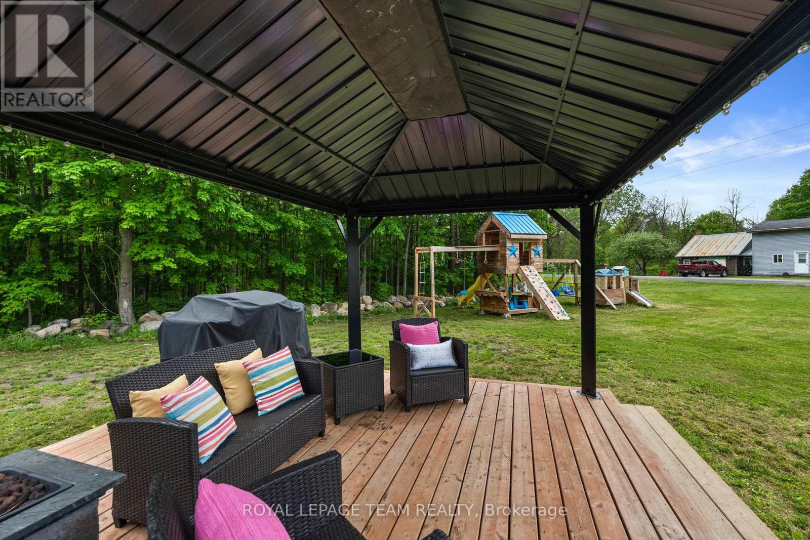 16509 CEDARVALE ROAD - 43