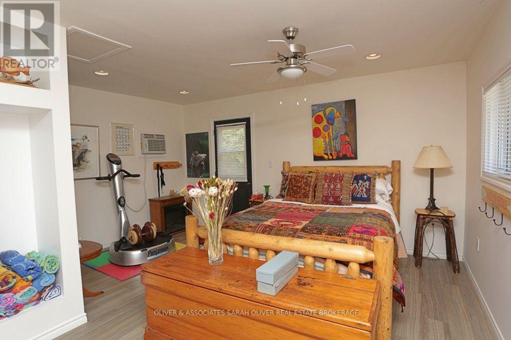 10156 PORT FRANKS ESTATE DRIVE - 28