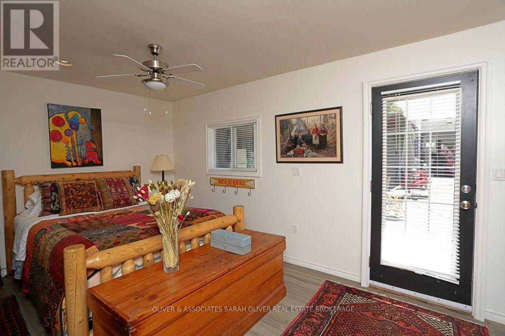 10156 PORT FRANKS ESTATE DRIVE - 30