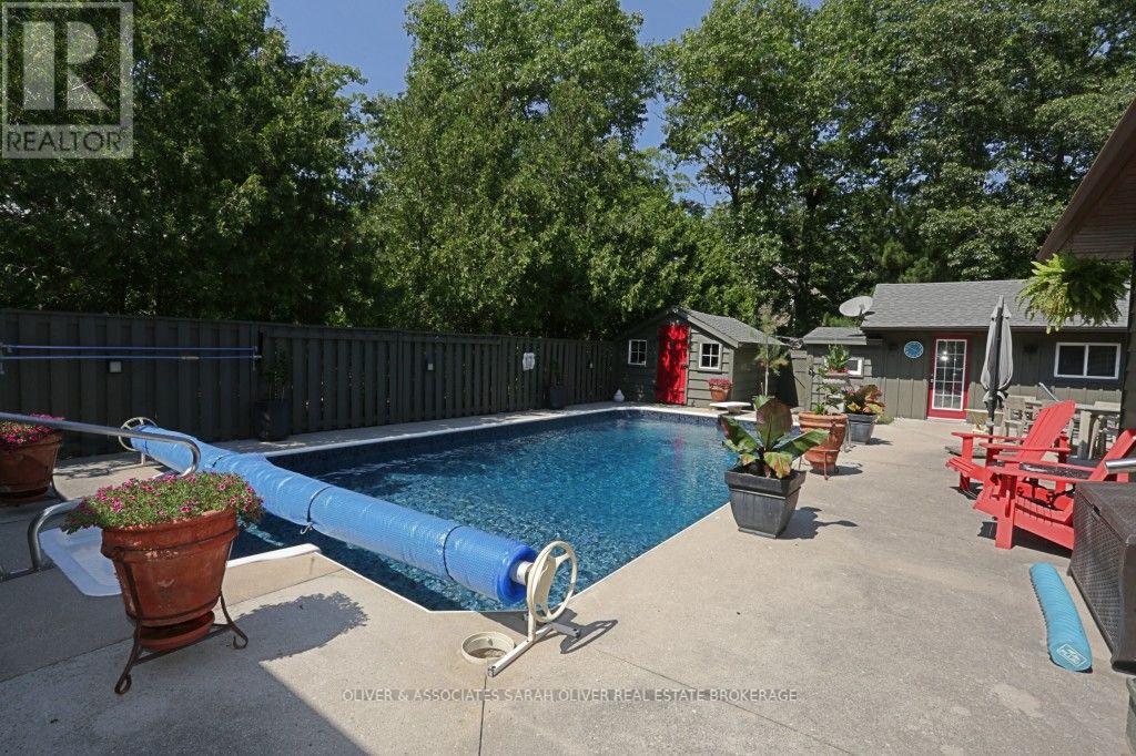 10156 PORT FRANKS ESTATE DRIVE - 33