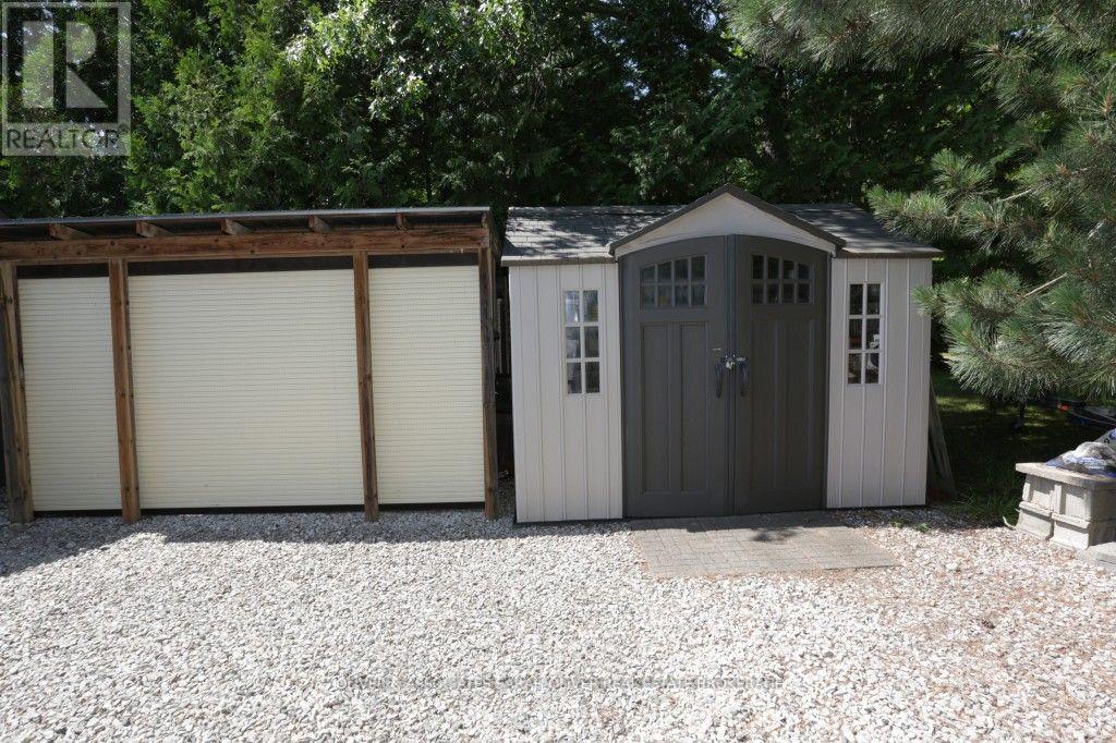 10156 PORT FRANKS ESTATE DRIVE - 37