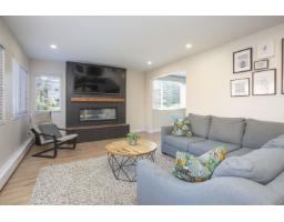 202 1381 Martin Street, White Rock, BC V4B3W6 Photo 10