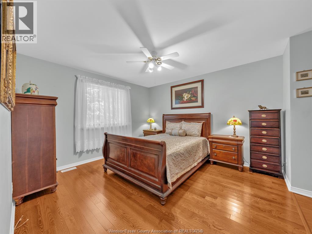 4568 BROTHER'S COURT - 20