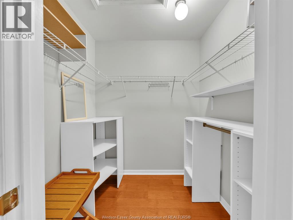 4568 BROTHER'S COURT - 26