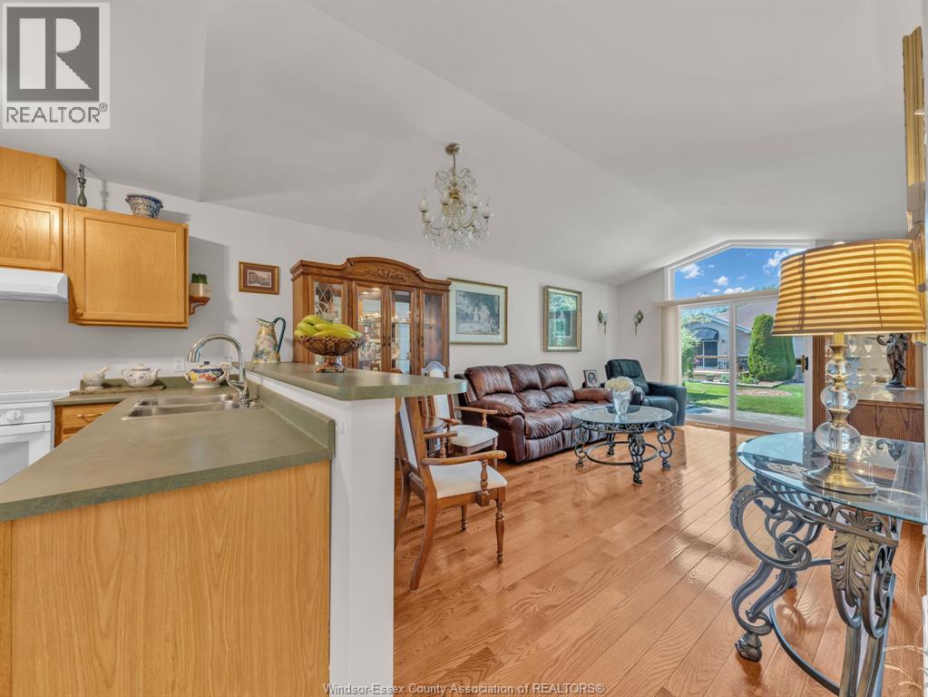 4568 BROTHER'S COURT - 16
