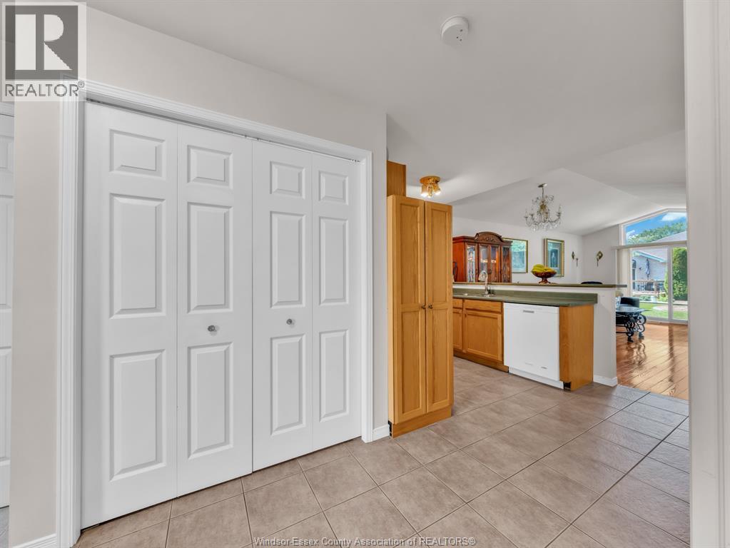 4568 BROTHER'S COURT - 12
