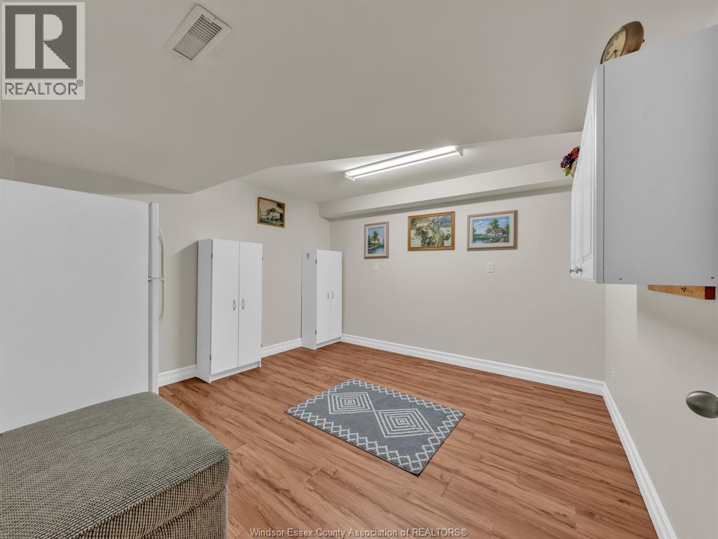 4568 BROTHER'S COURT - 35