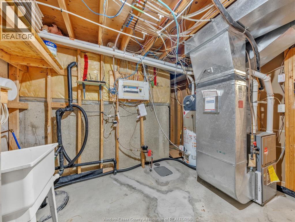 4568 BROTHER'S COURT - 38