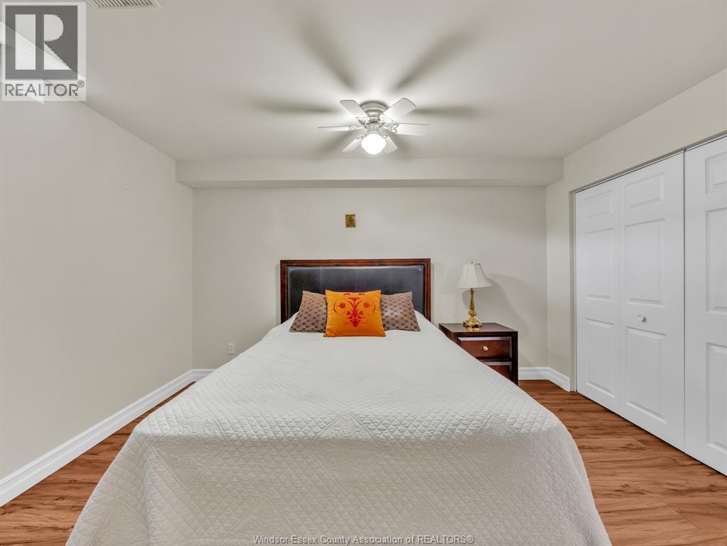 4568 BROTHER'S COURT - Image 32