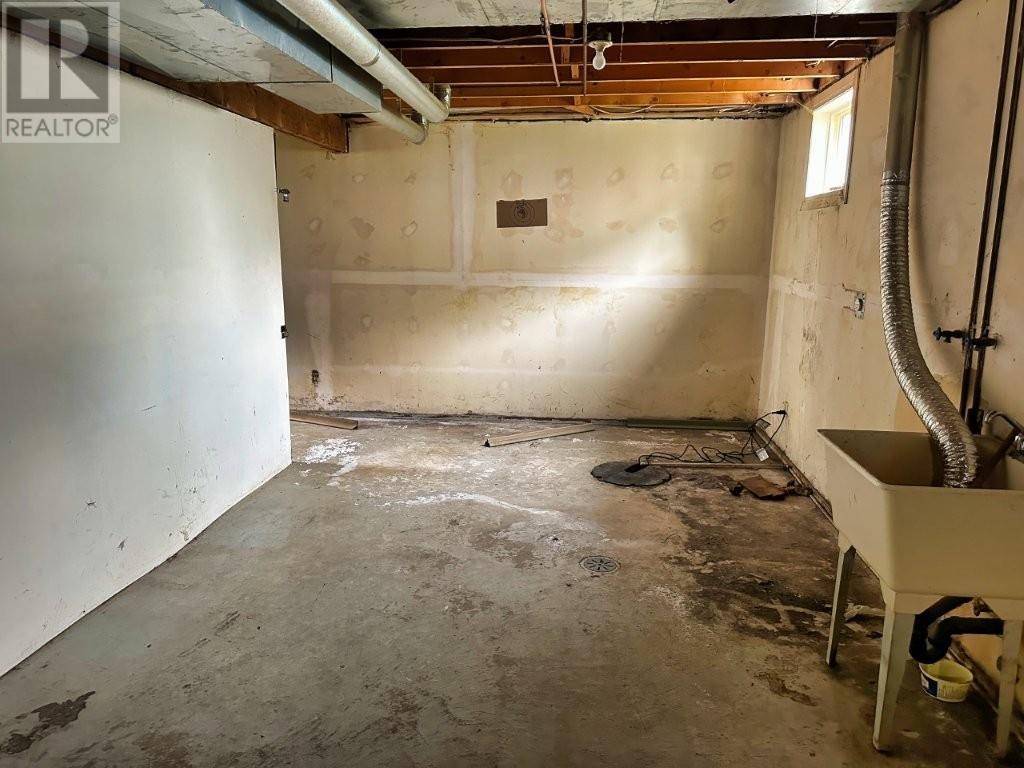 151 Harkness Street - 27