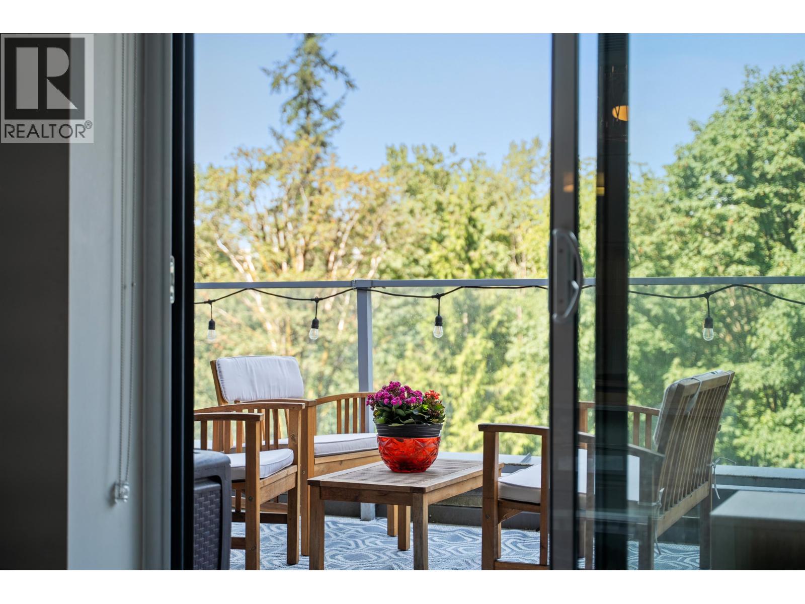 608 680 SEYLYNN CRESCENT, North Vancouver
