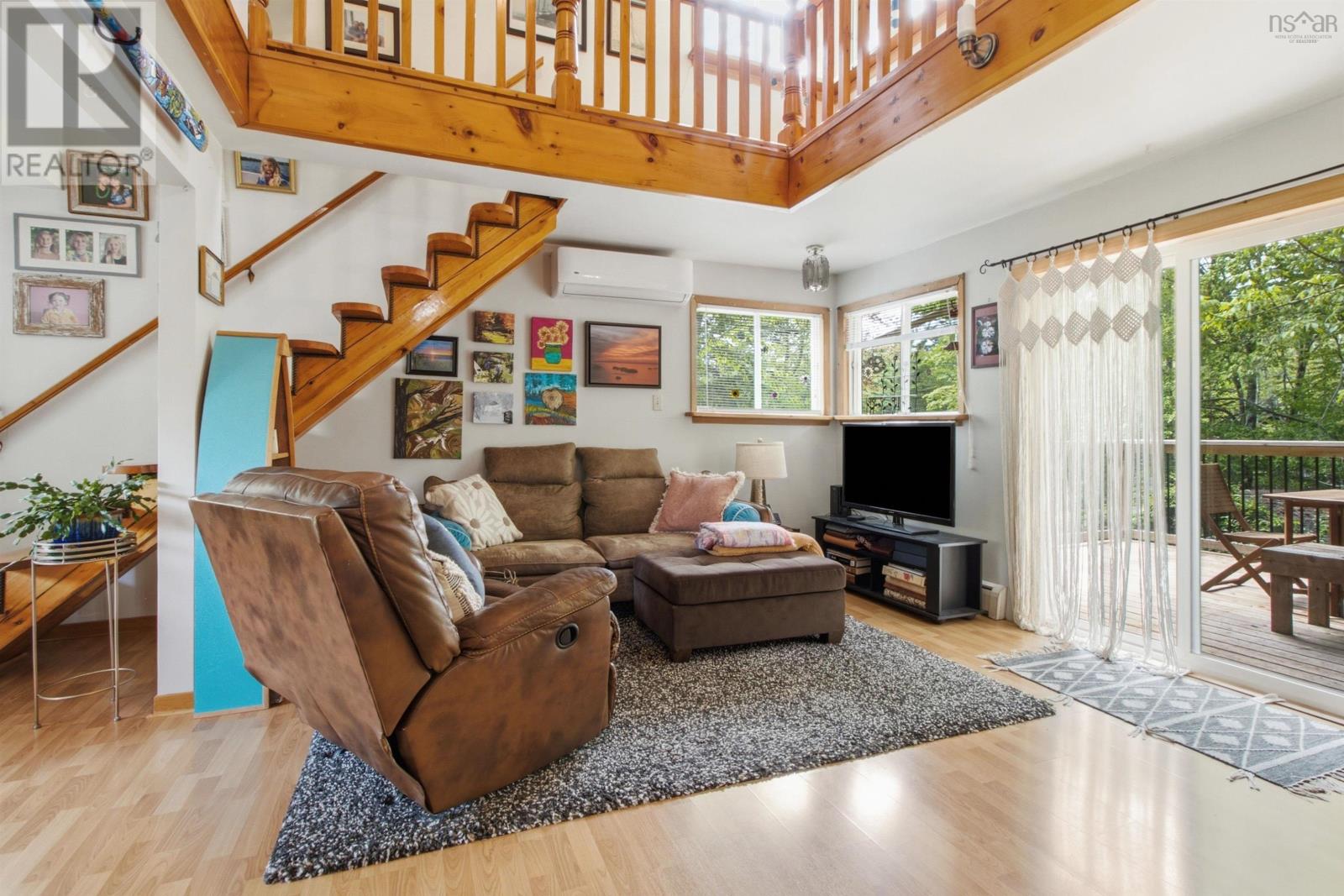 11 Cove Road - 9