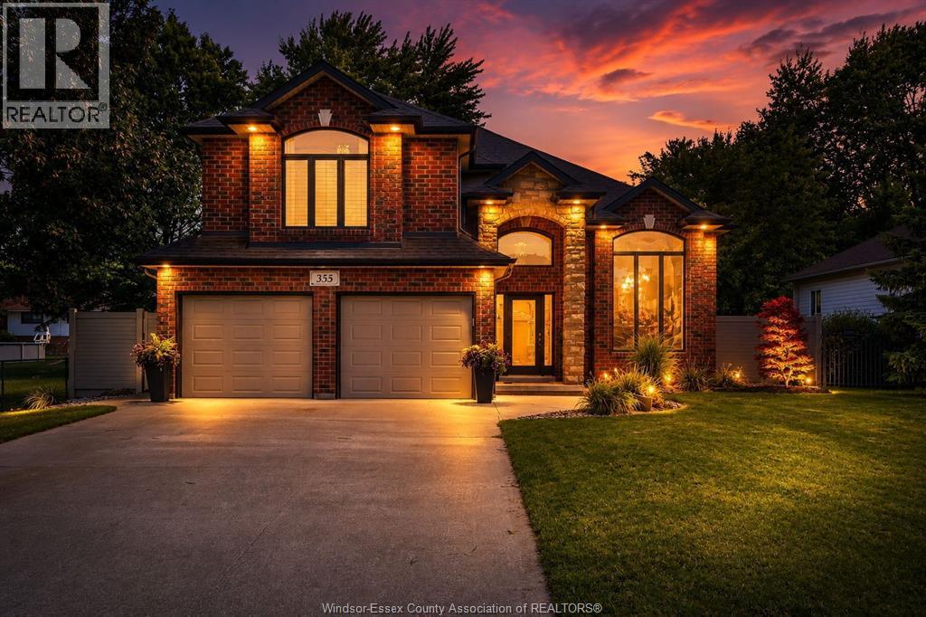 355 SACRED HEART DRIVE - 1
