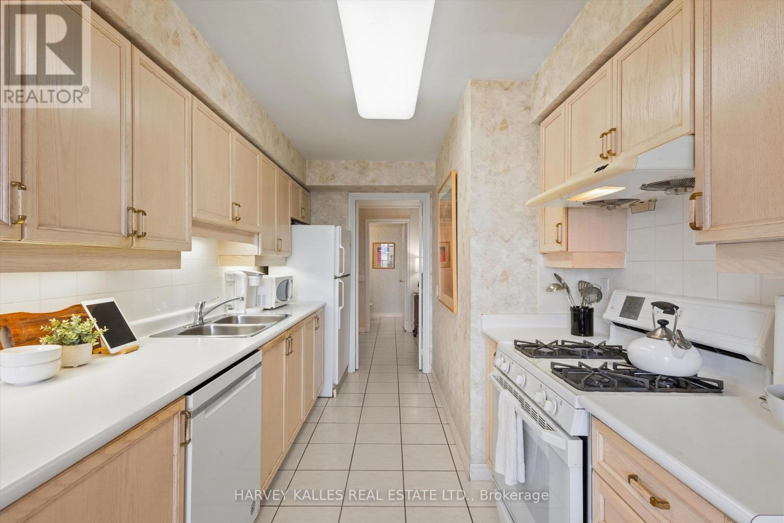 #1009 265 RIDLEY BOULEVARD - Image 10