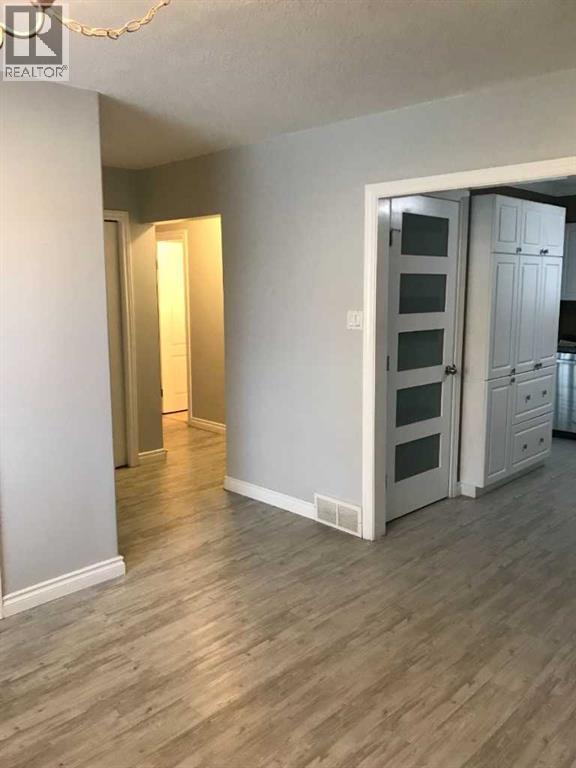10531 104 Avenue - 14