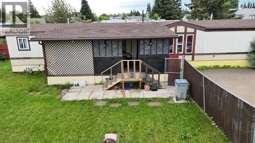 5837 Birch Crescent - 3