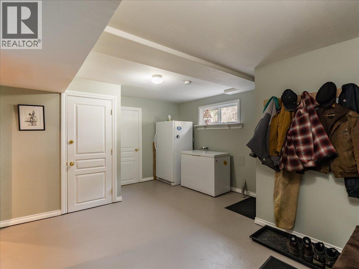 1663 Moran Road - 17