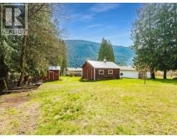 1663 Moran Road Road, Thrums, BC V1N4N5 Photo 33