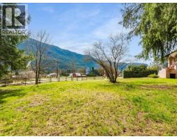 1663 Moran Road Road, Thrums, BC V1N4N5 Photo 30