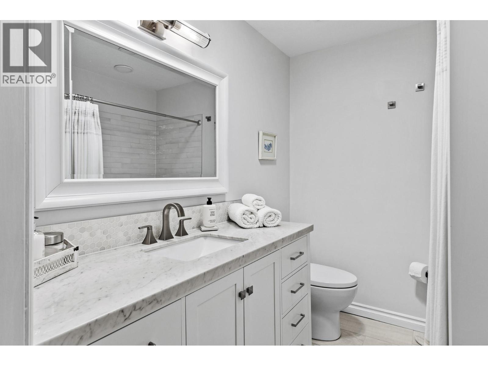 5227 Oleander Drive - 35