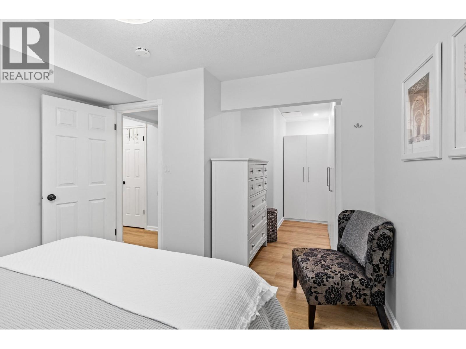 5227 Oleander Drive - 75