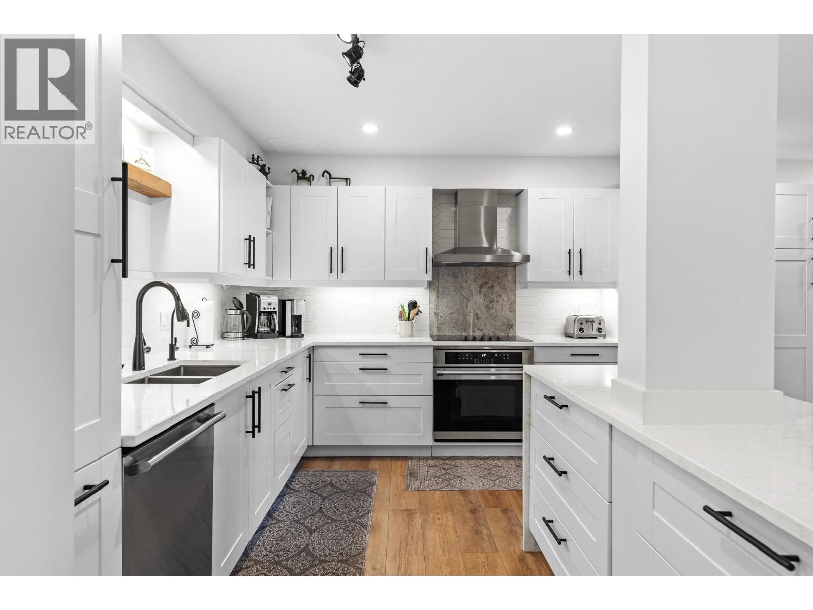 5227 Oleander Drive - 60