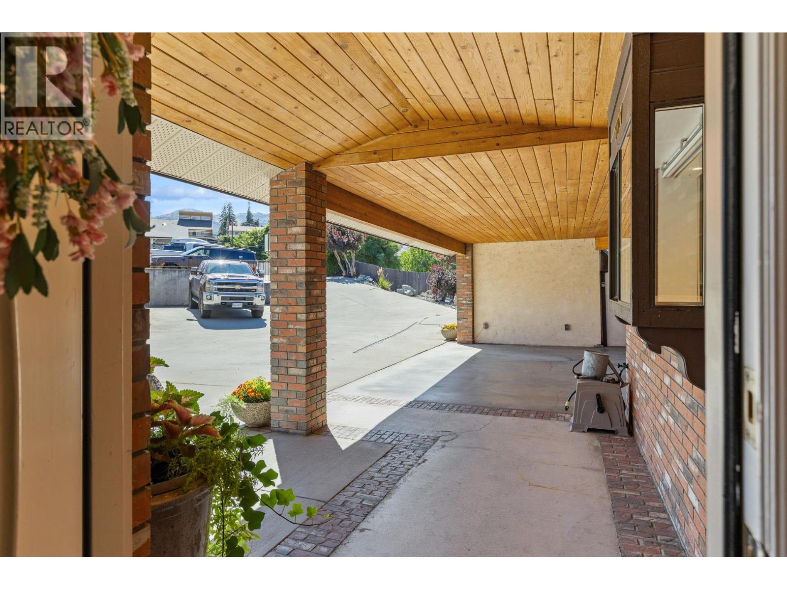 5227 Oleander Drive - 76