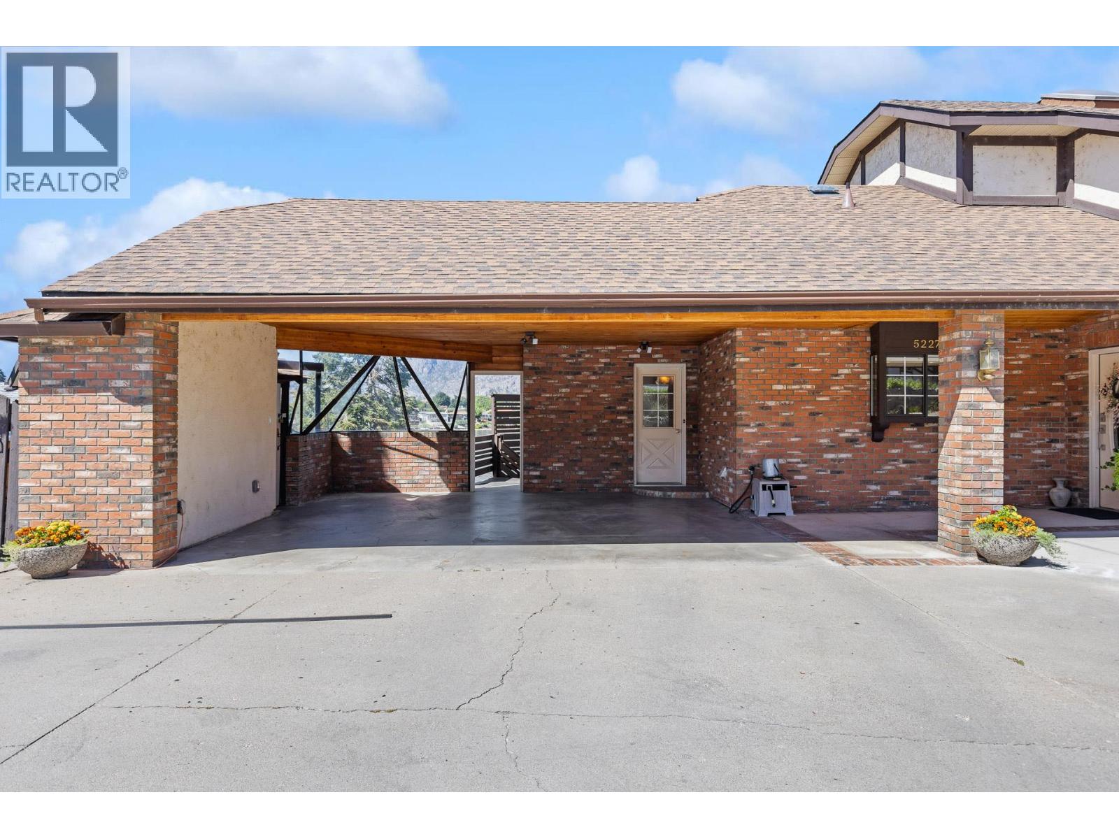 5227 Oleander Drive - 80
