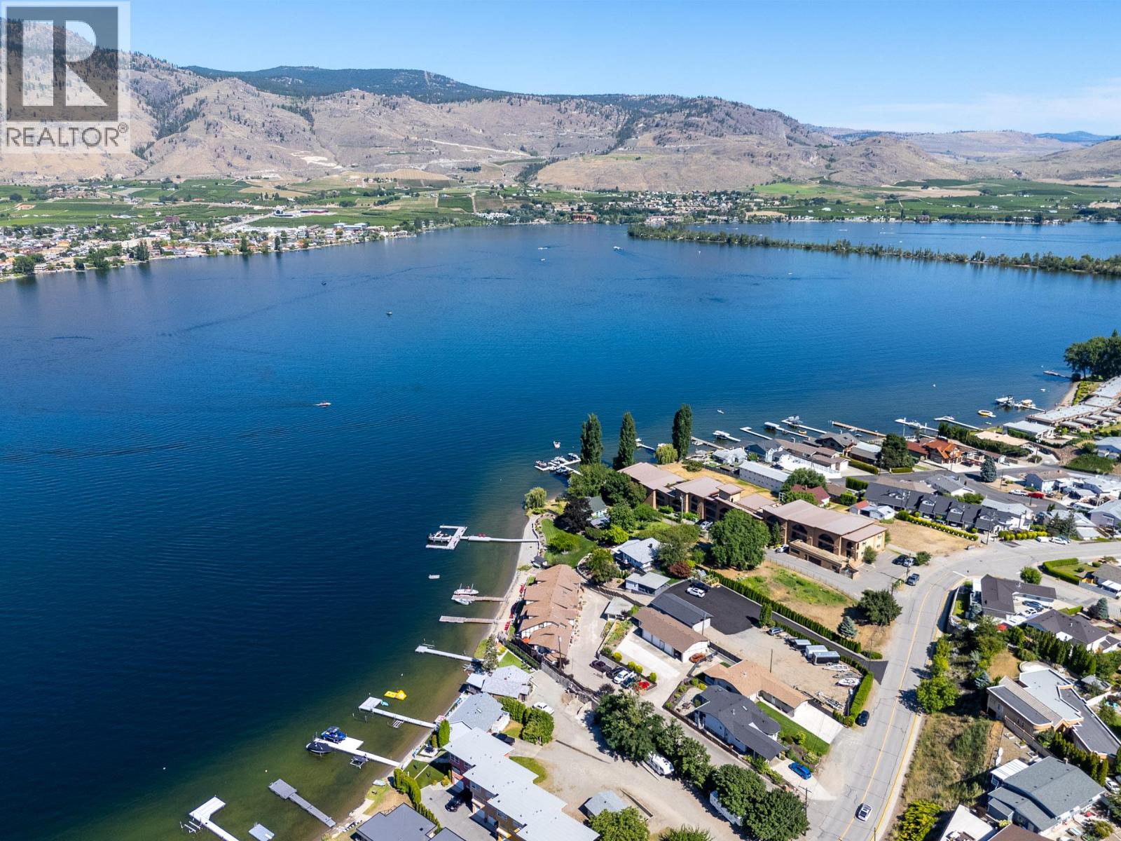 5227 Oleander Drive - 90