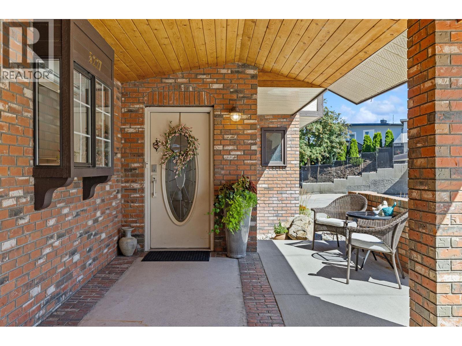 5227 Oleander Drive - 77