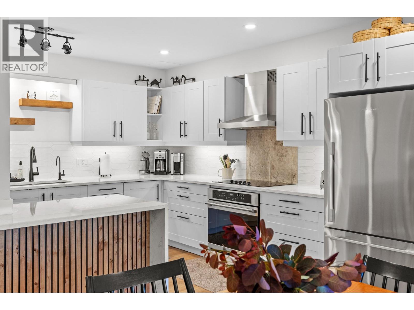 5227 Oleander Drive - 63