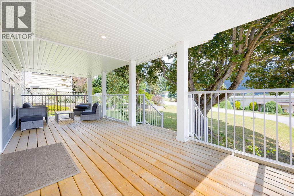 1731 36th Street, Salmon Arm