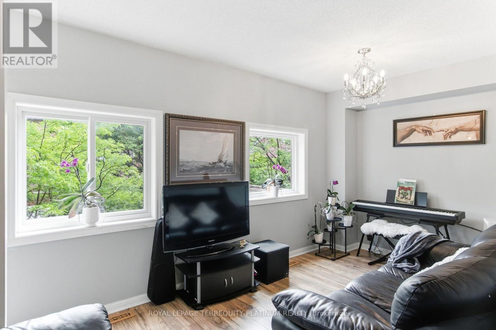 #17 138 HOMESTEAD ROAD - Image 13