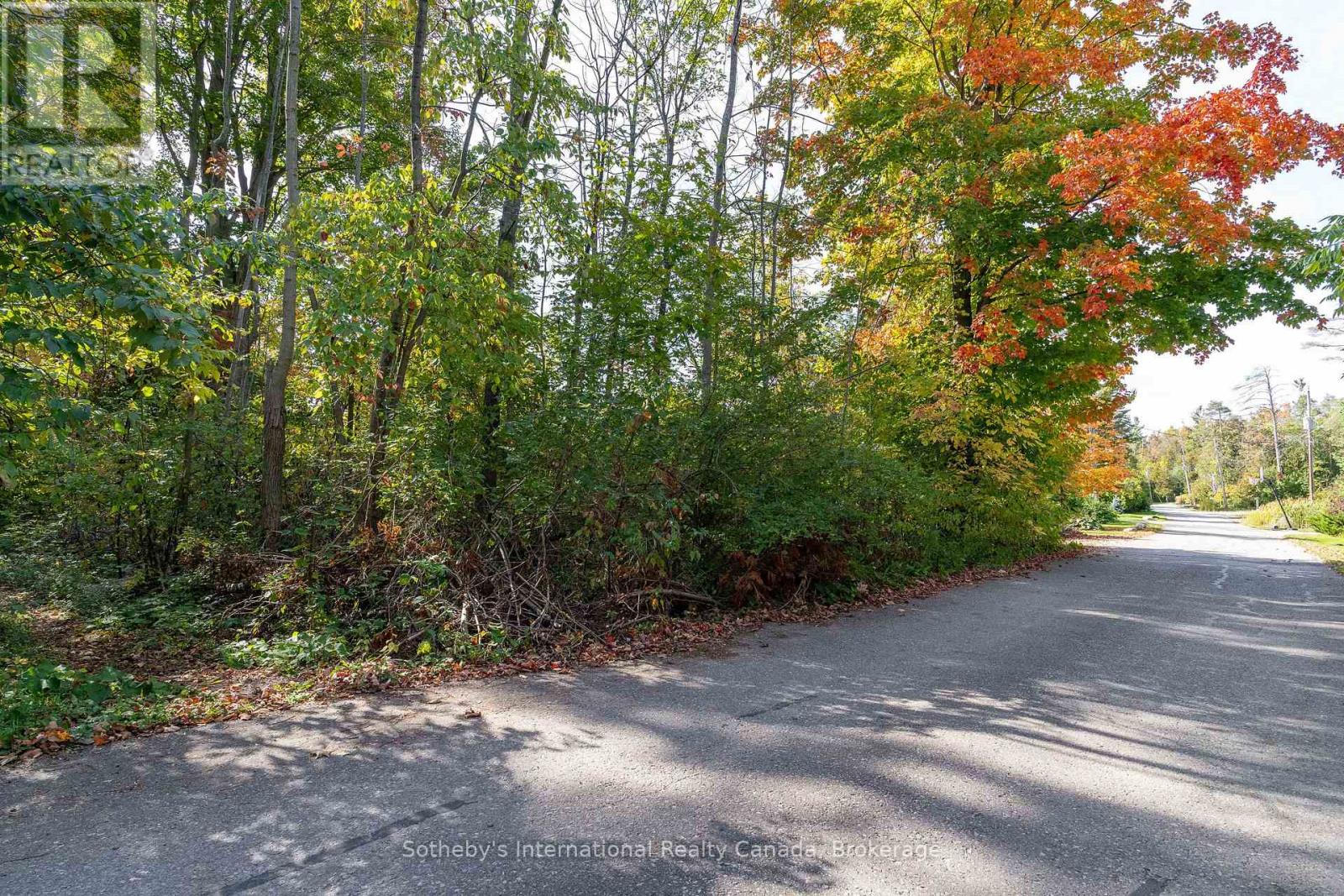 126 BRAMBEL ROAD - Image 38