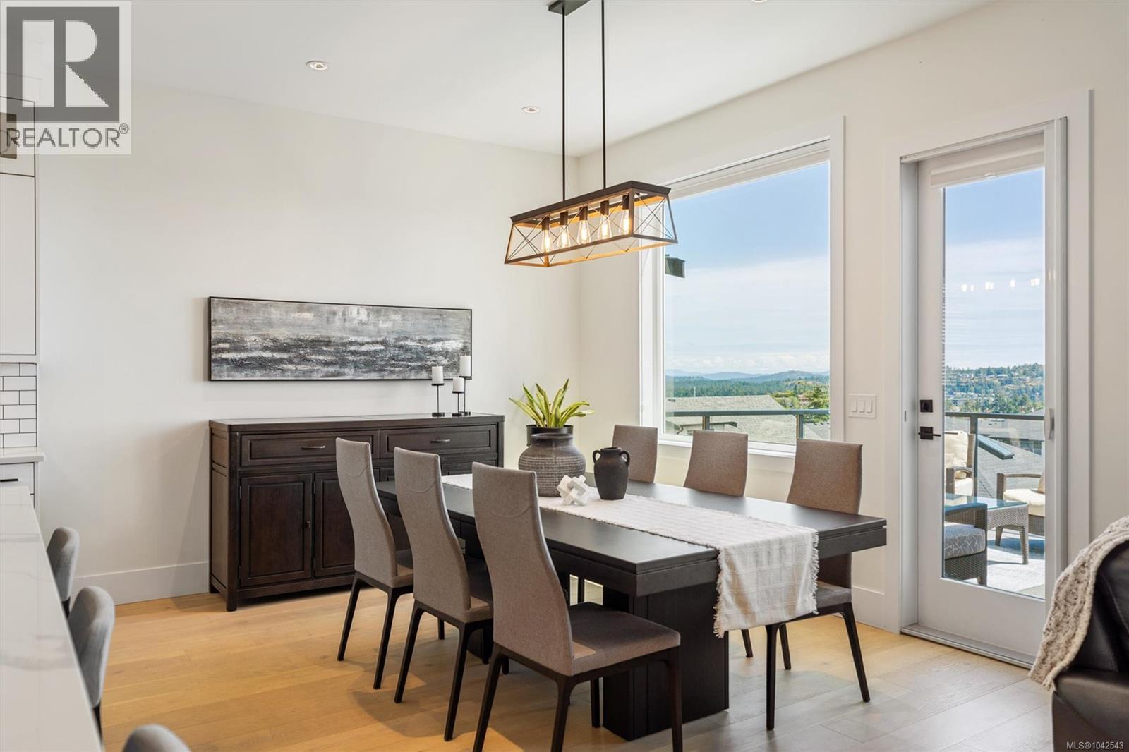 2423 Azurite Cres - 4