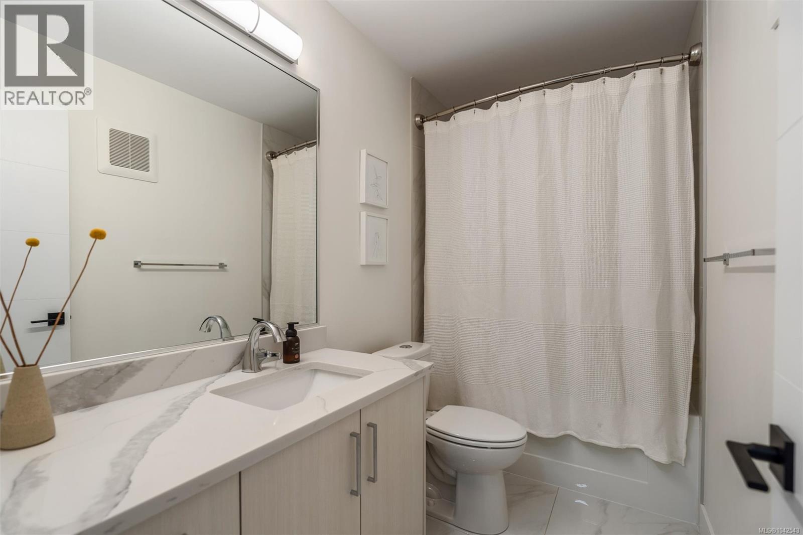 2423 Azurite Cres - 40