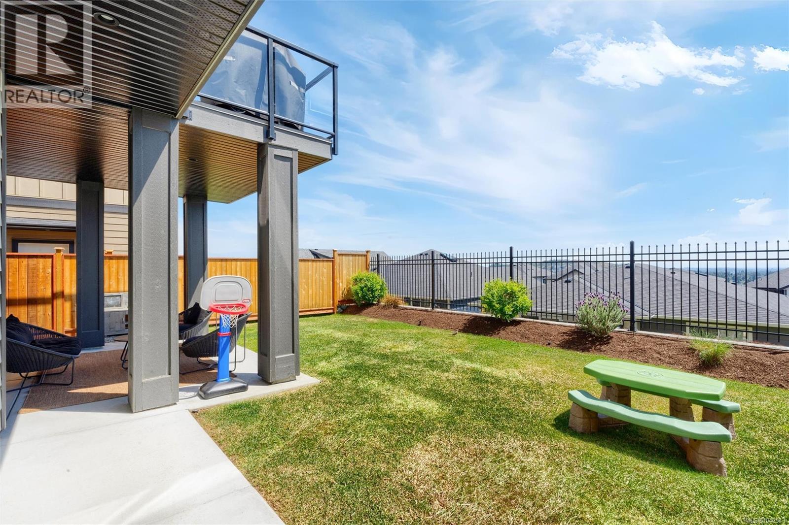 2423 Azurite Cres - 46