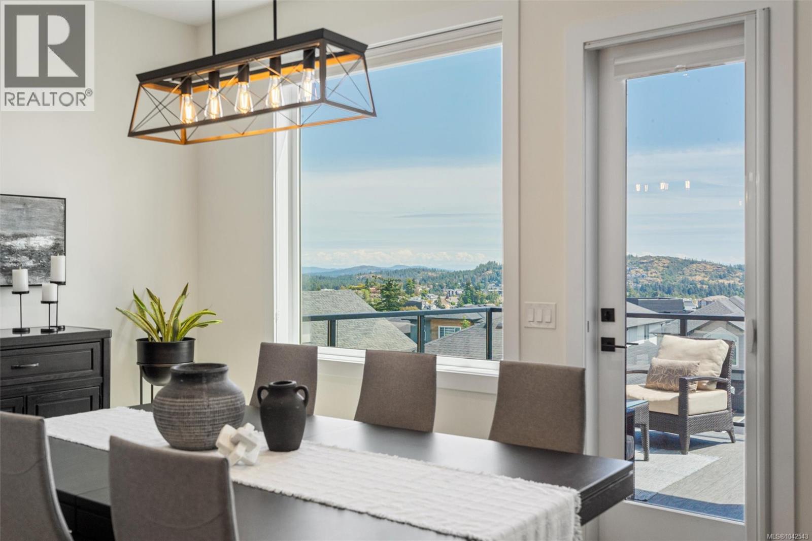 2423 Azurite Cres - 5