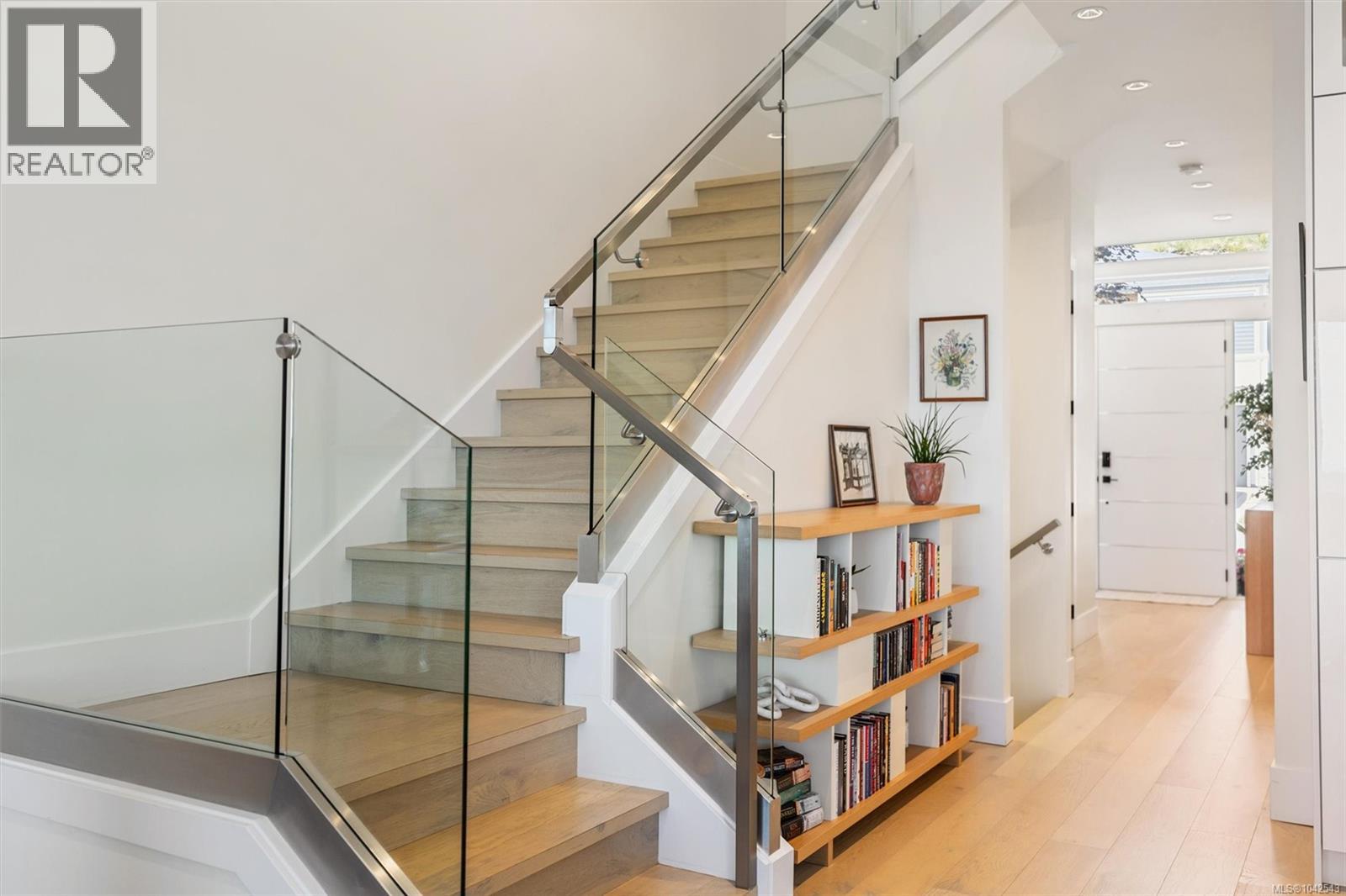 2423 Azurite Cres - 9