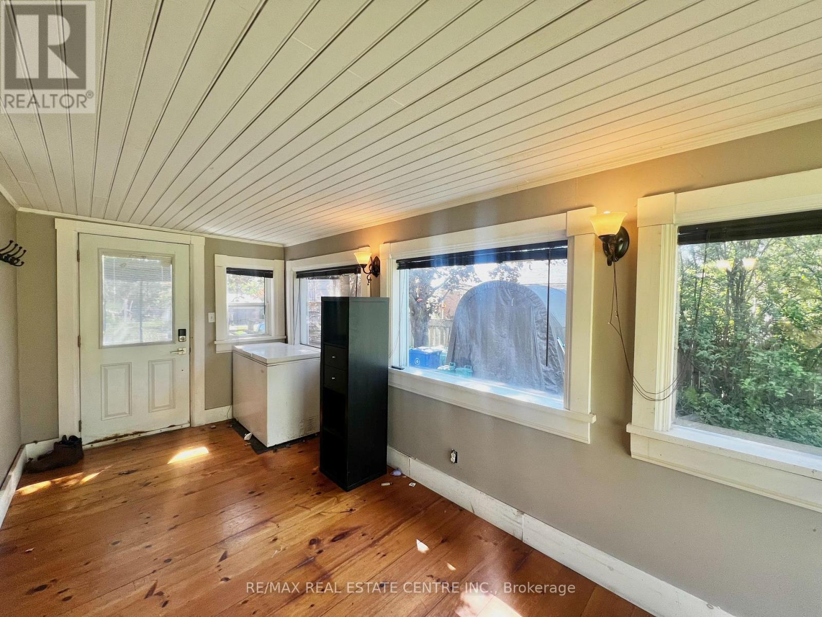 308 WILLIAM STREET - 6