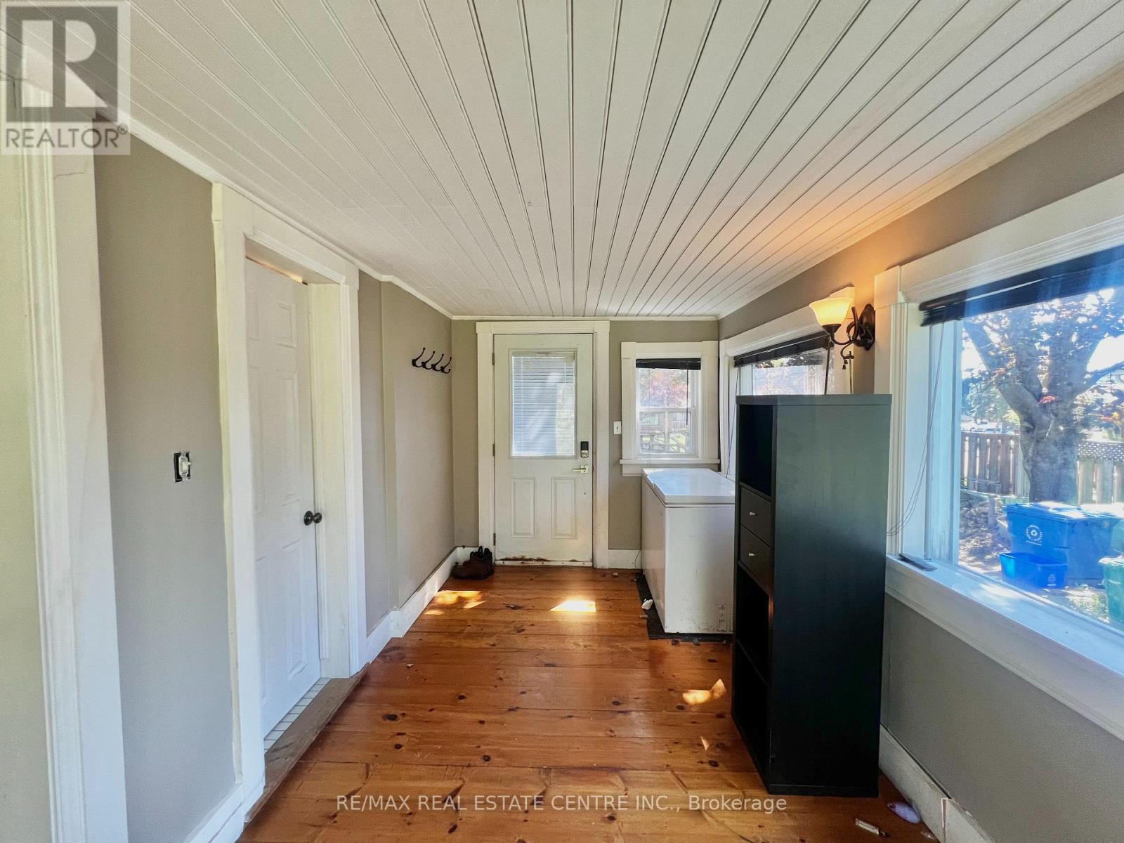 308 WILLIAM STREET - 7