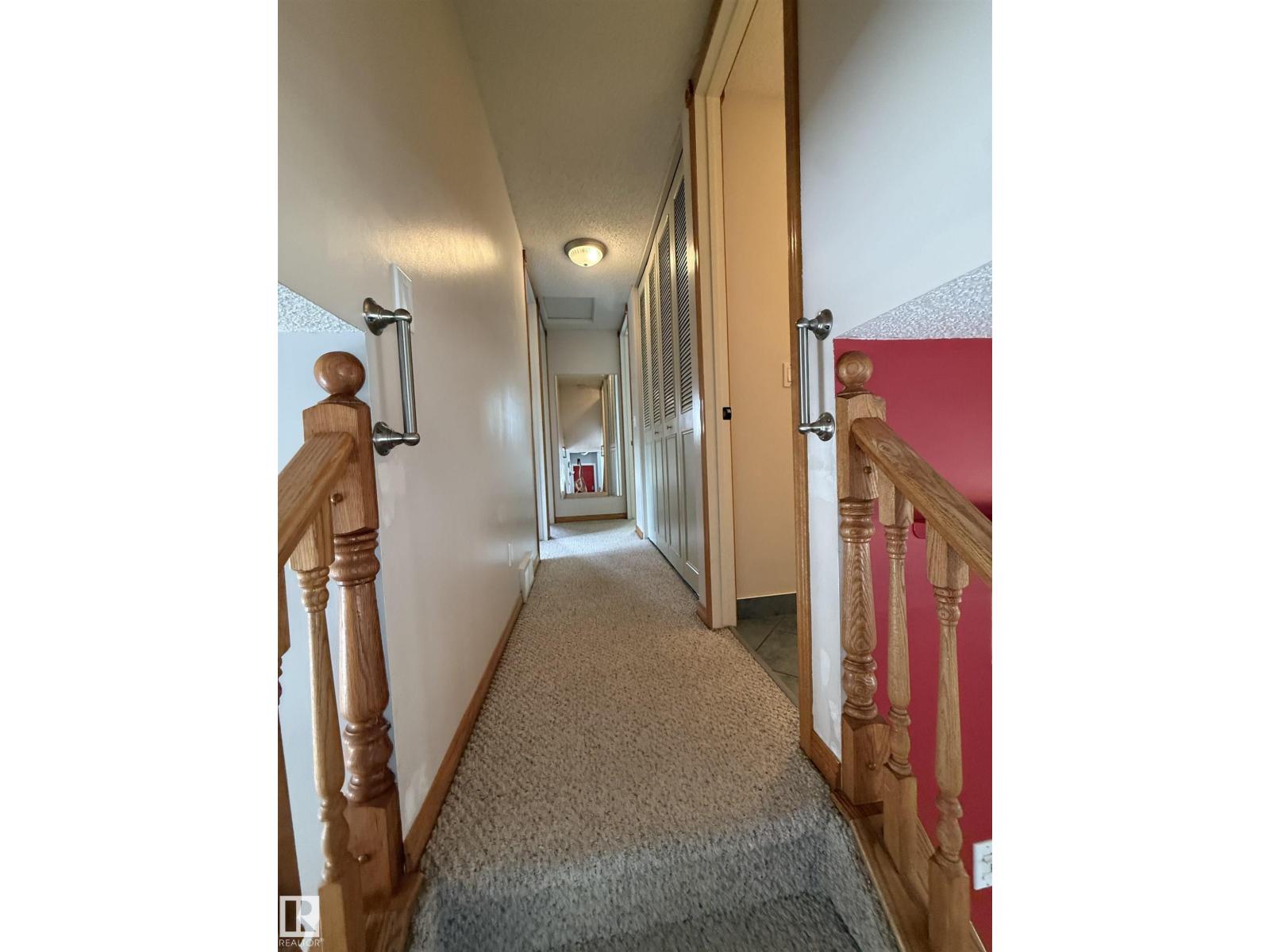 4118 46 ST - 64