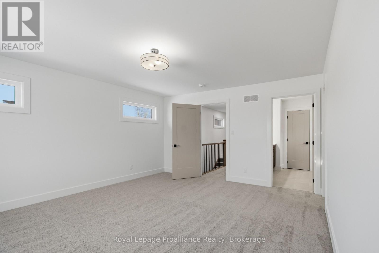 39 FRASER DRIVE - 22