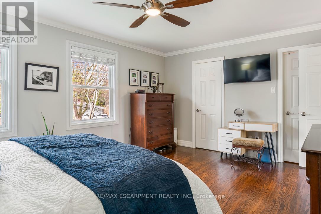 996 CRESTHAMPTON LANE - 24