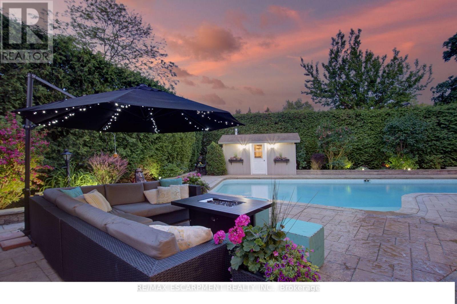 996 CRESTHAMPTON LANE - 45