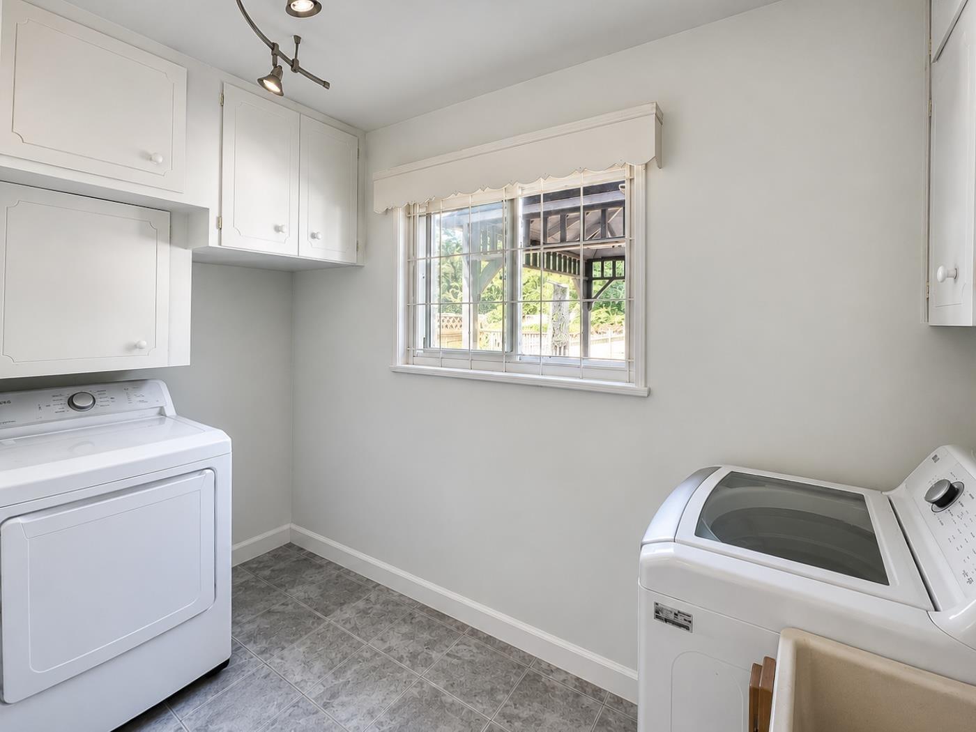 13481 HILTON ROAD, Surrey