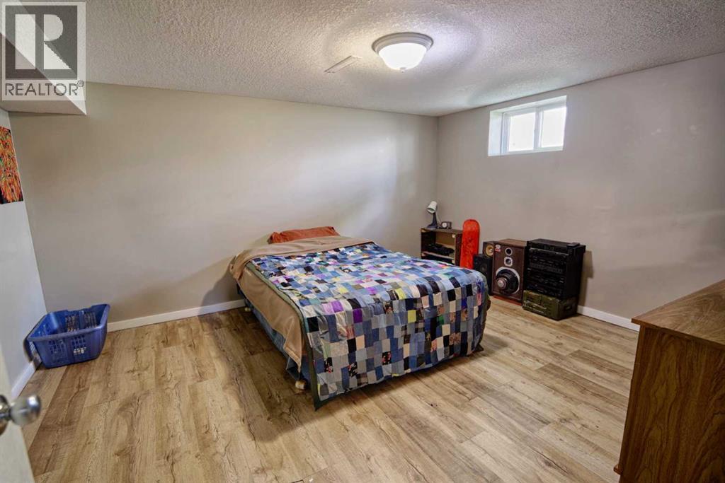 210 7 Street N - 22
