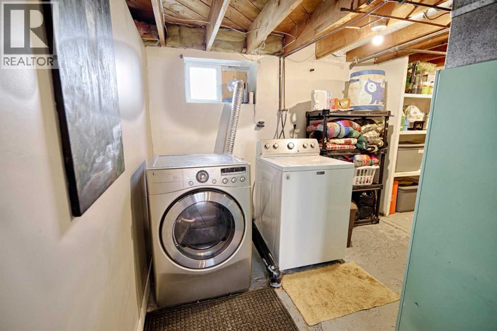 210 7 Street N - 23